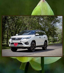 เหมารถ fortuner โทร0921019889